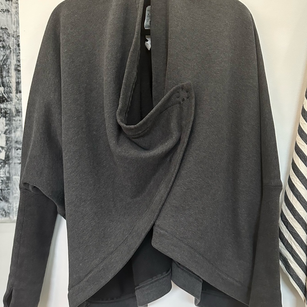Lululemon convertible sweatshirt jacket
